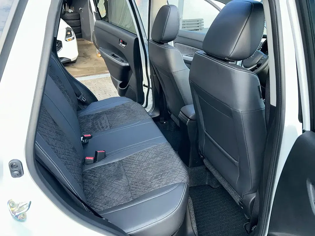 Suzuki Vitara - Thumbnail 15