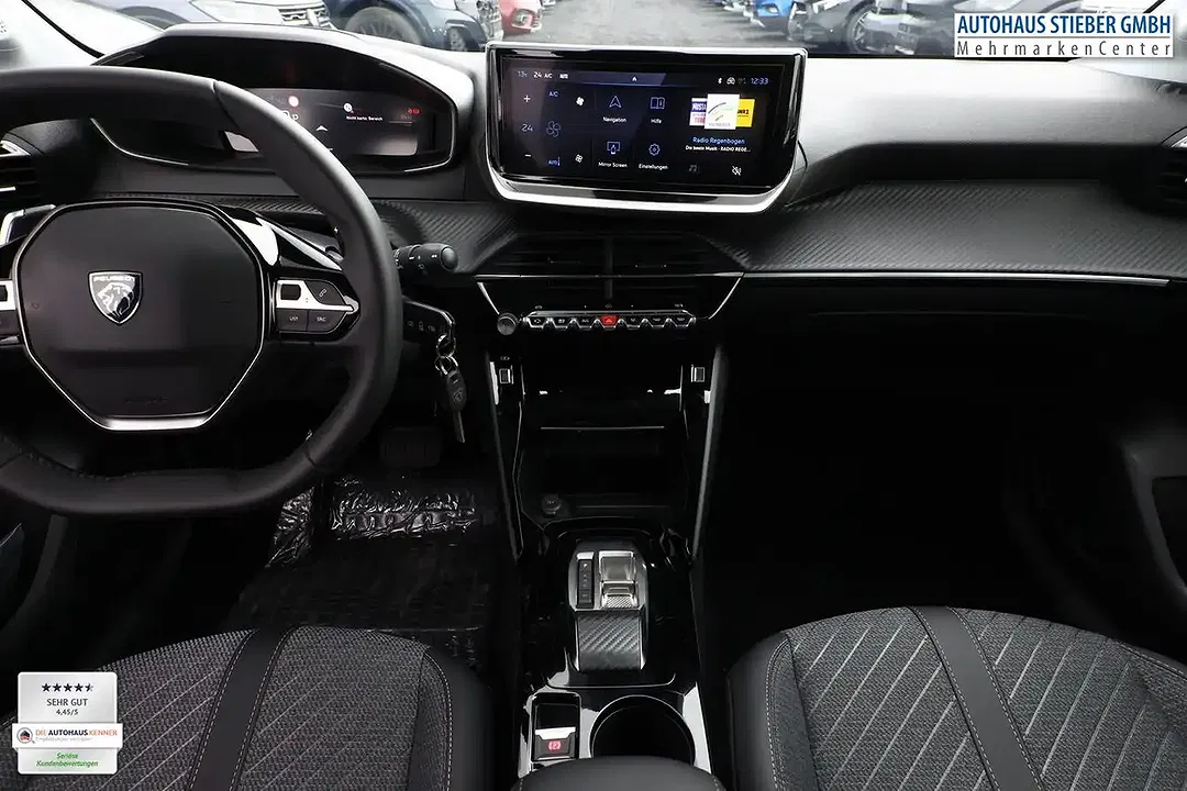 Peugeot 208 - Thumbnail 8