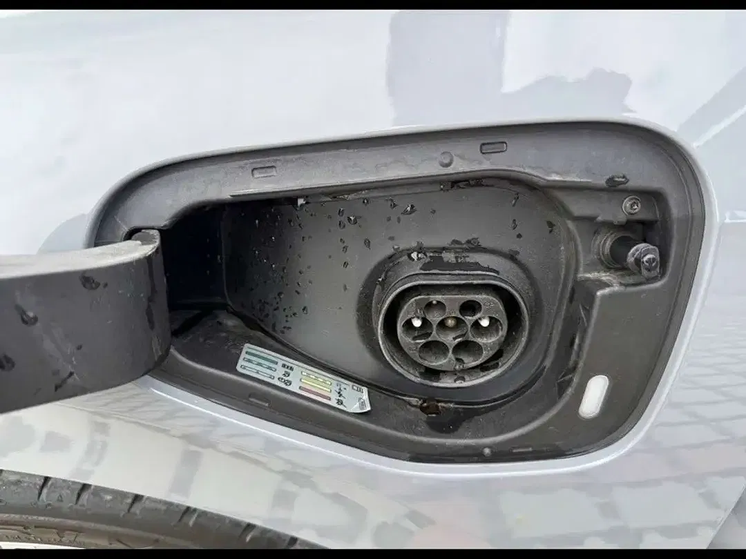 Volkswagen Golf GTE - Thumbnail 11