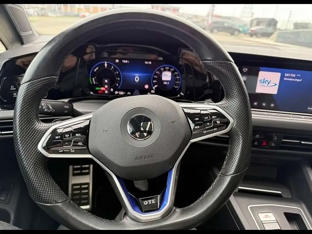 Volkswagen Golf GTE - Thumbnail 8