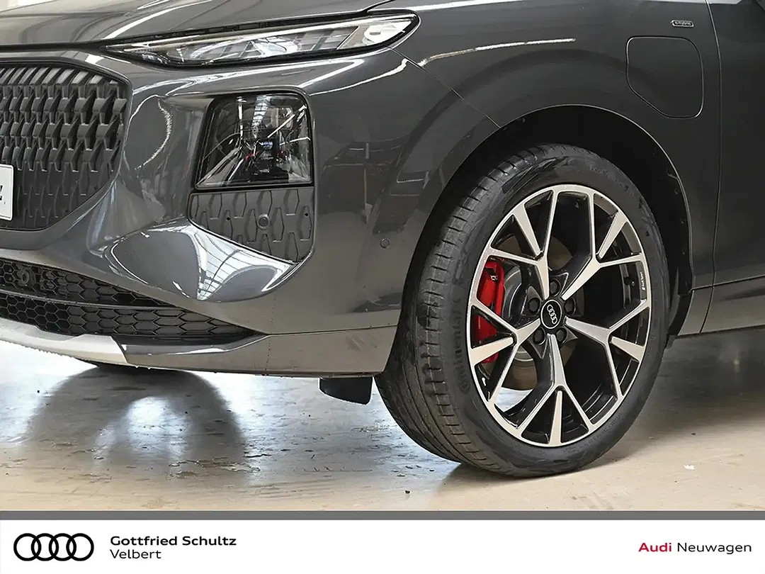 Audi Q3 - Thumbnail 6
