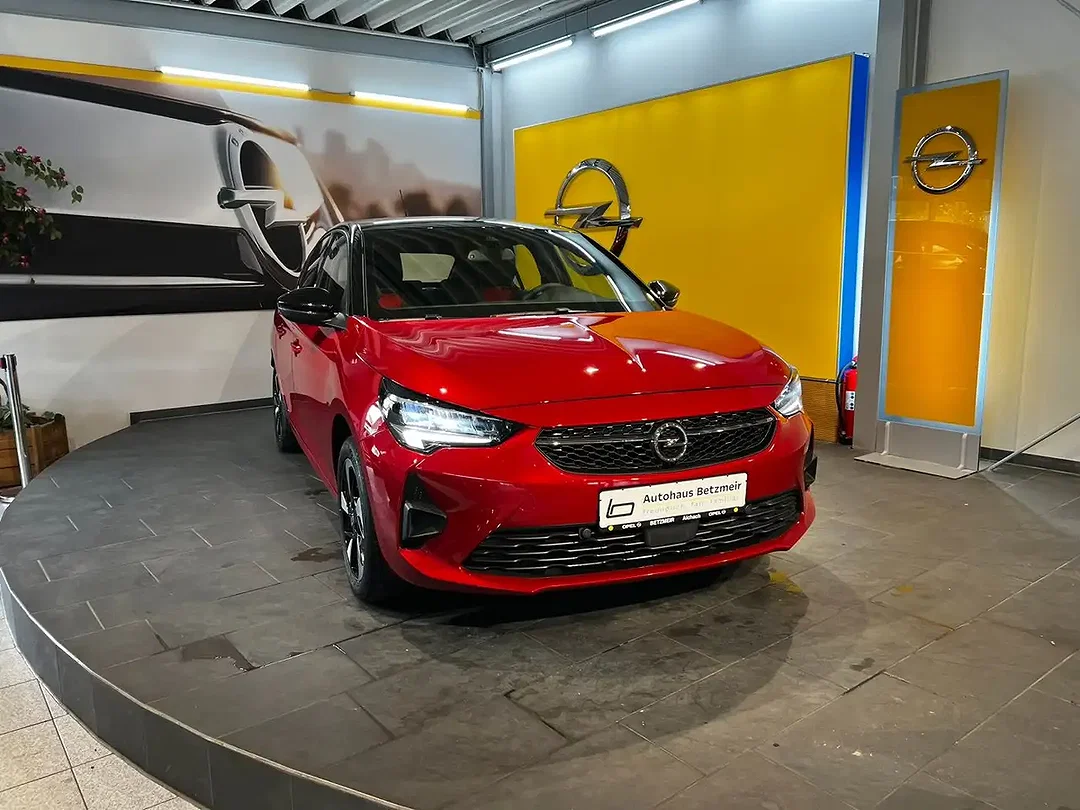 Opel Corsa - Afbeelding 1
