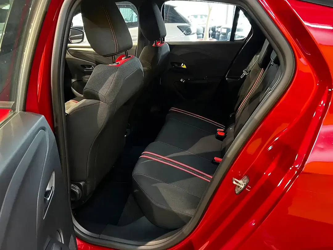 Opel Corsa - Thumbnail 10