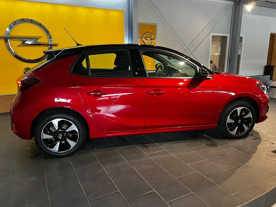 Opel Corsa - Thumbnail 2