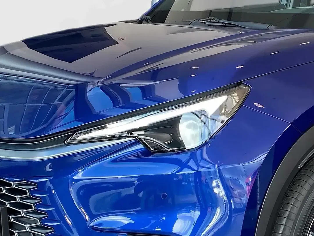Lexus LBX - Thumbnail 6