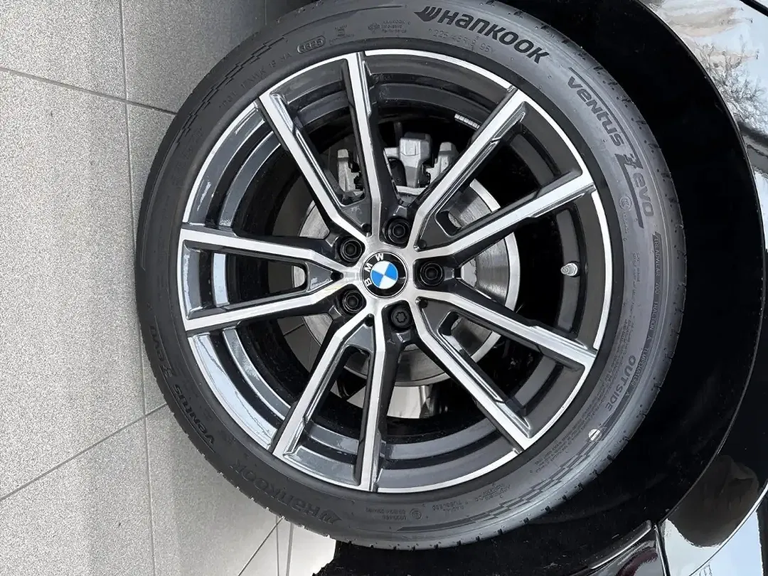 BMW 318 - Thumbnail 6