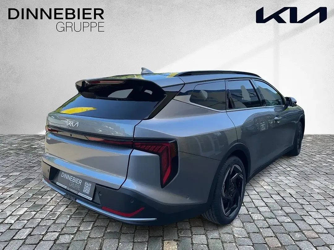 Kia K4 - Thumbnail 3