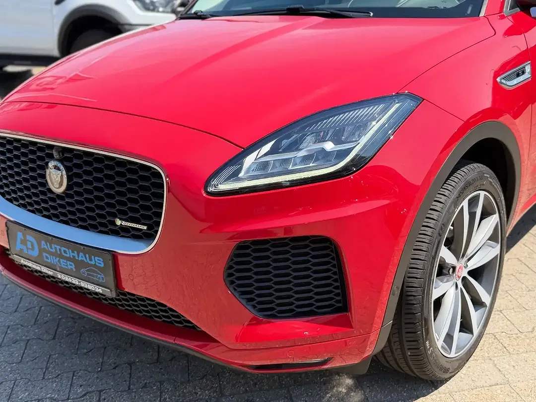 Jaguar E-Pace - Thumbnail 10