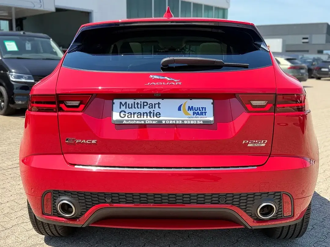 Jaguar E-Pace - Thumbnail 6