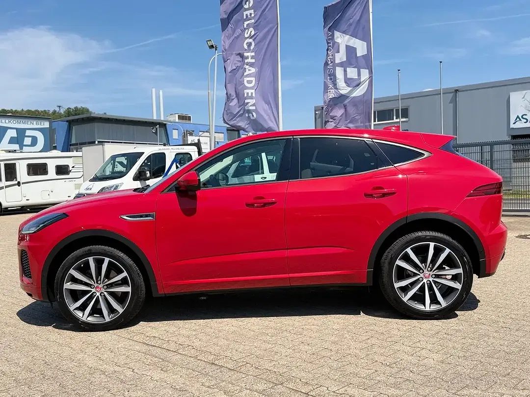 Jaguar E-Pace - Thumbnail 8