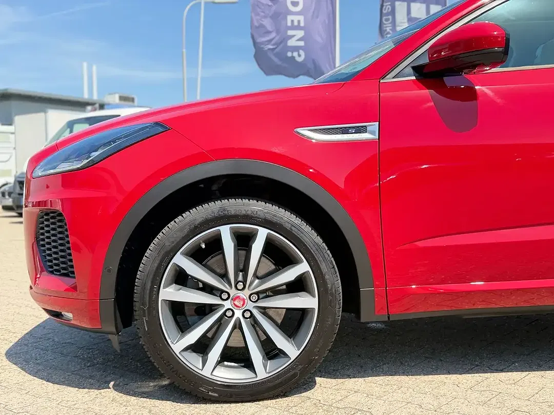 Jaguar E-Pace - Thumbnail 9