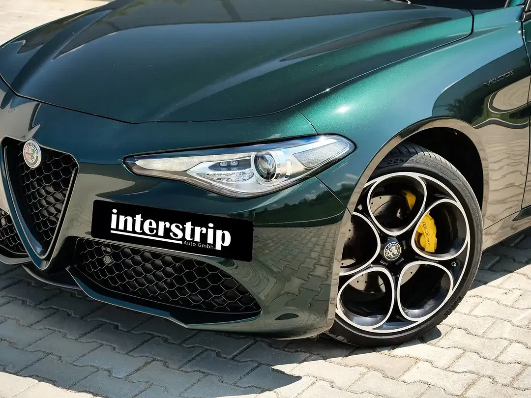 Alfa Romeo Giulia - Thumbnail 7