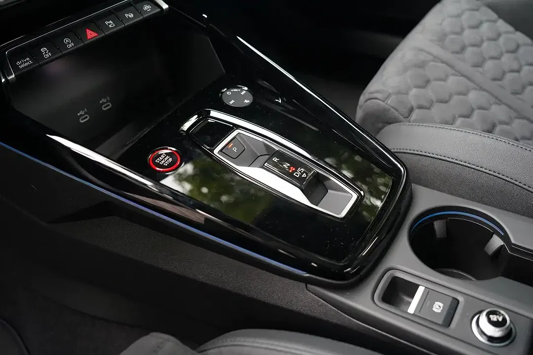 Audi RS3 - Thumbnail 12