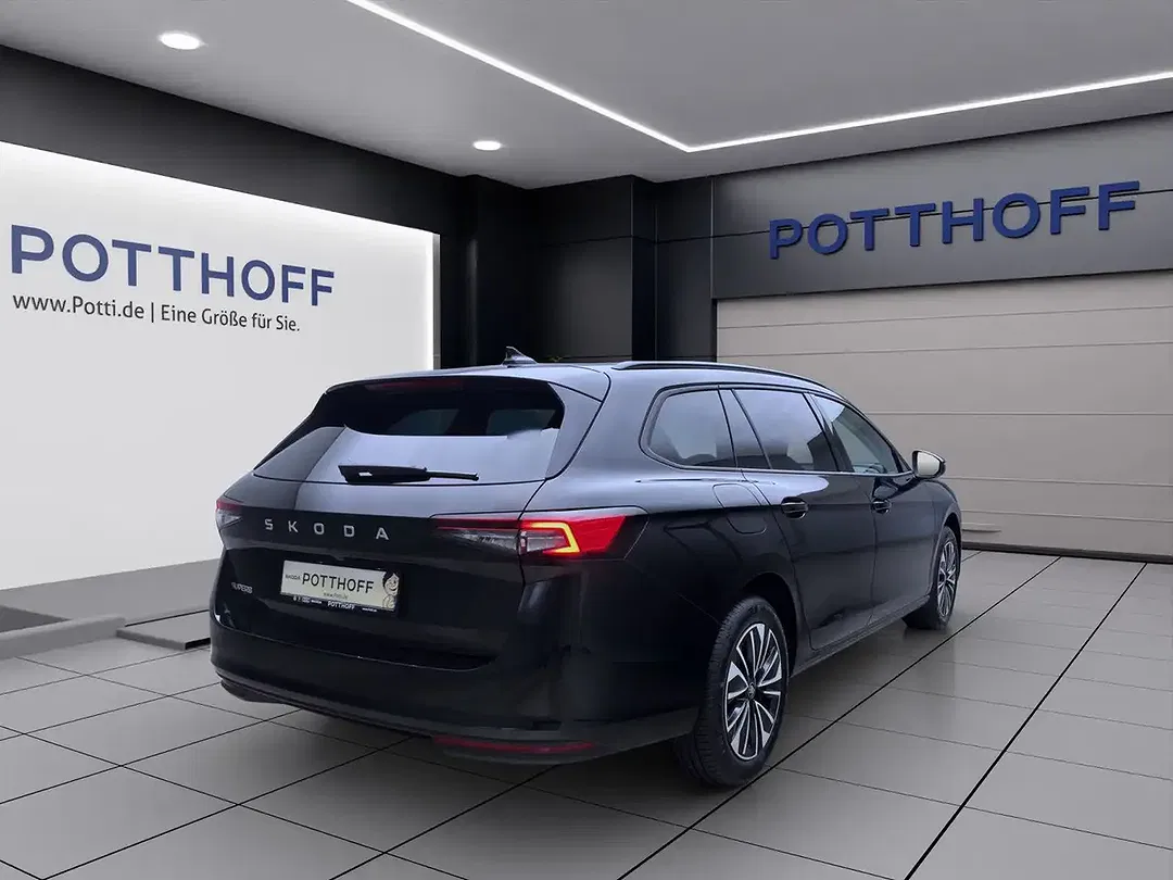 Skoda Superb - Thumbnail 6