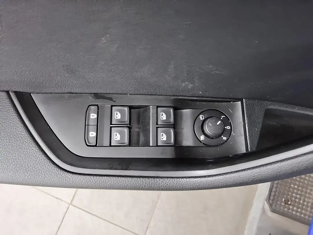Skoda Superb - Thumbnail 9