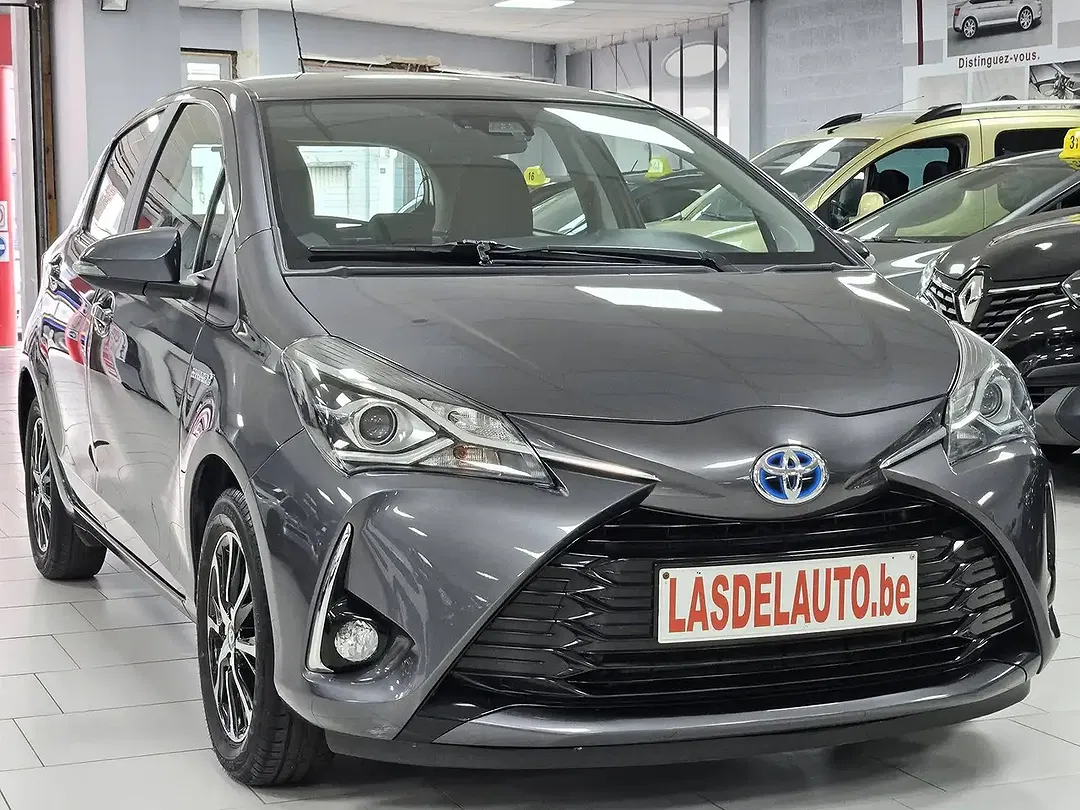 Toyota Yaris - Thumbnail 3