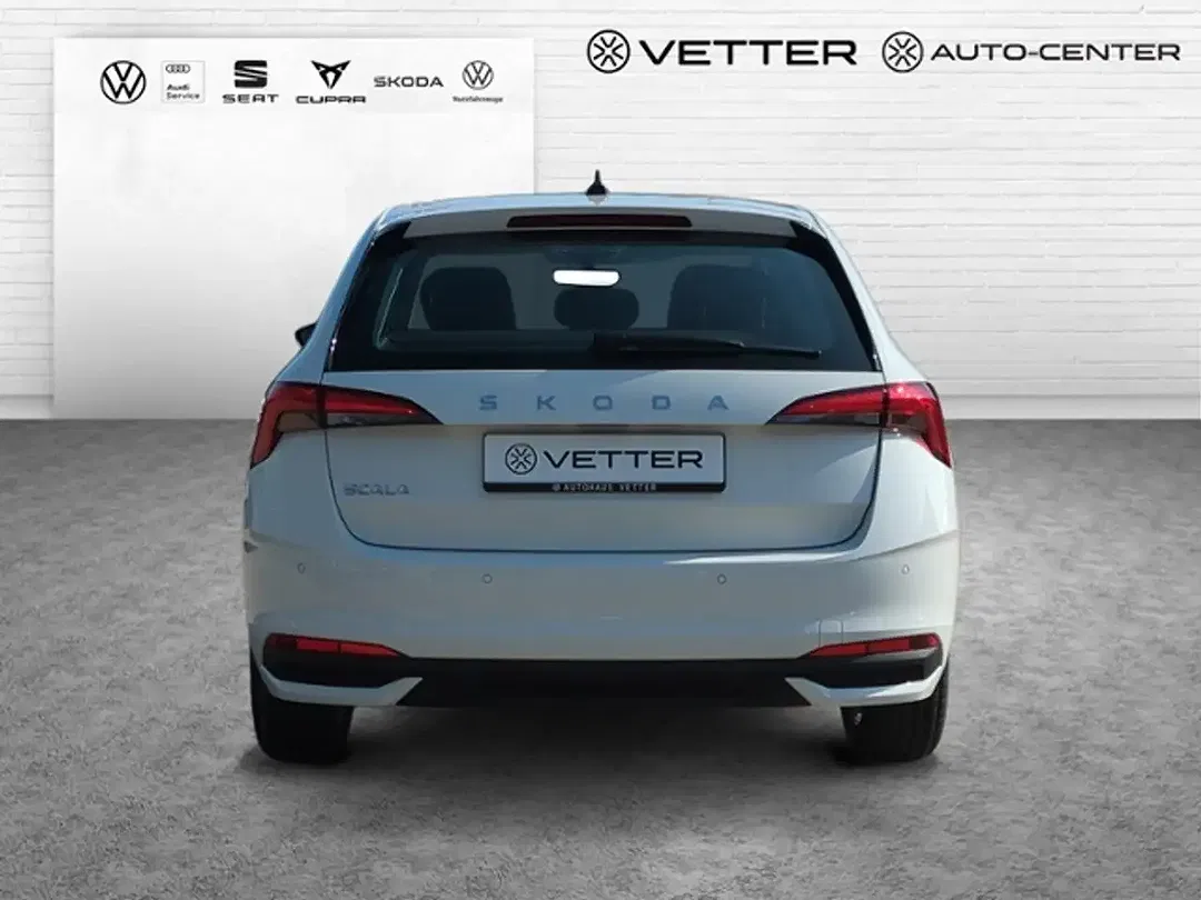 Skoda Scala - Thumbnail 4