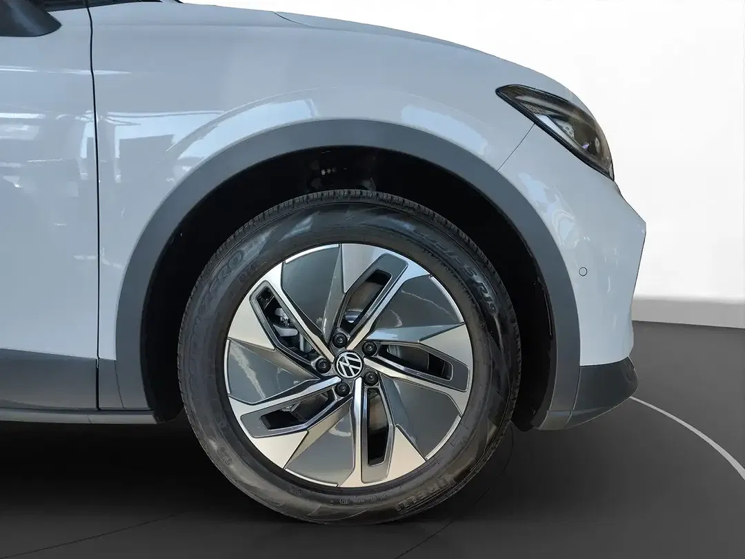 Volkswagen ID.4 - Thumbnail 13
