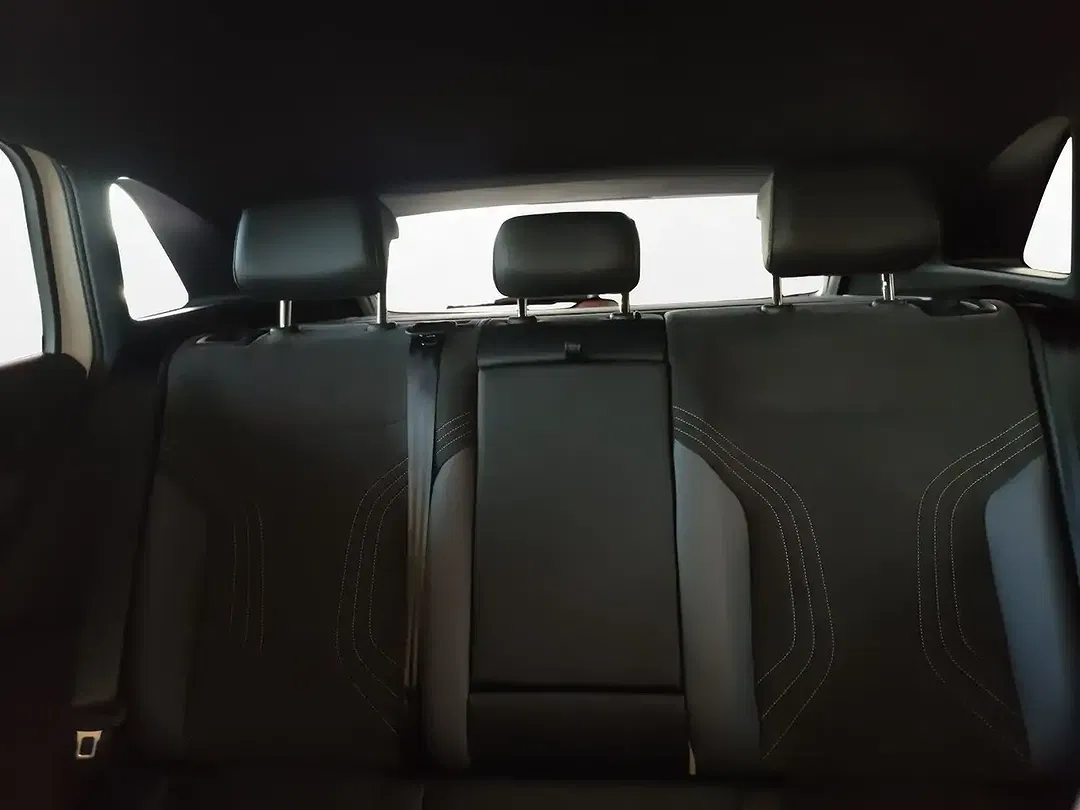 Volkswagen ID.4 - Thumbnail 4