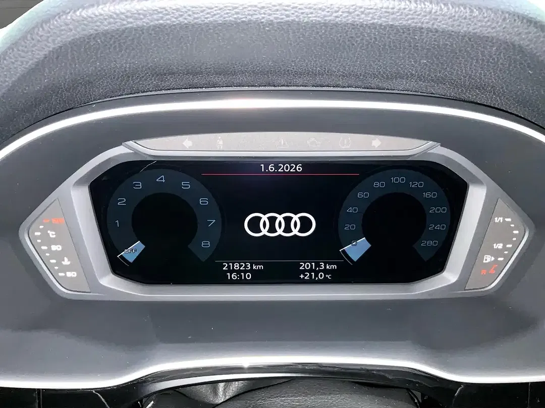 Audi Q3 - Thumbnail 13