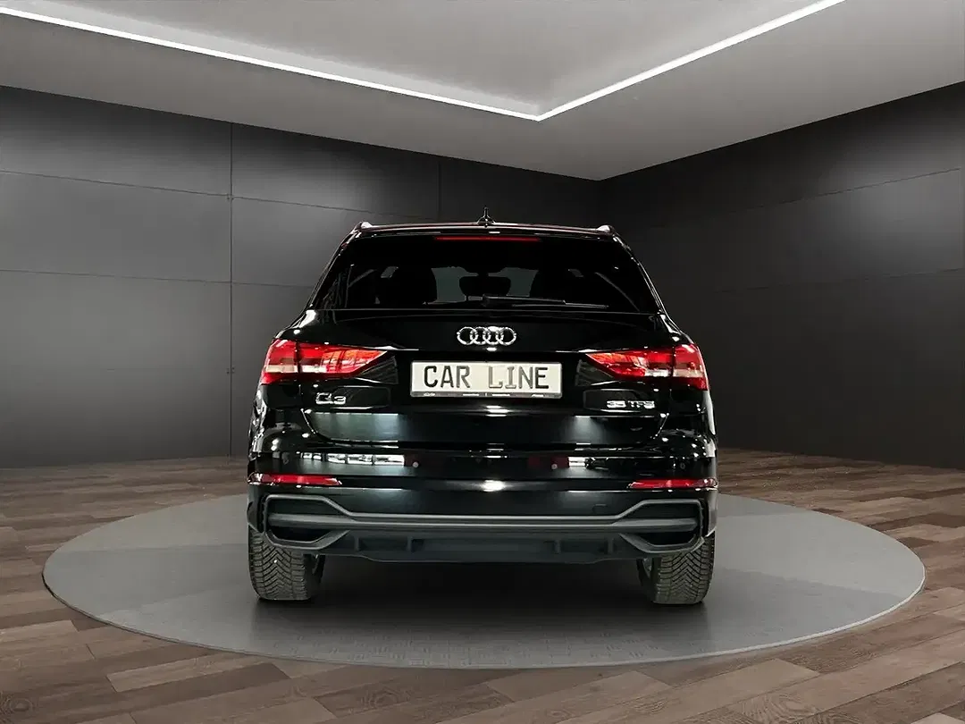 Audi Q3 - Thumbnail 5