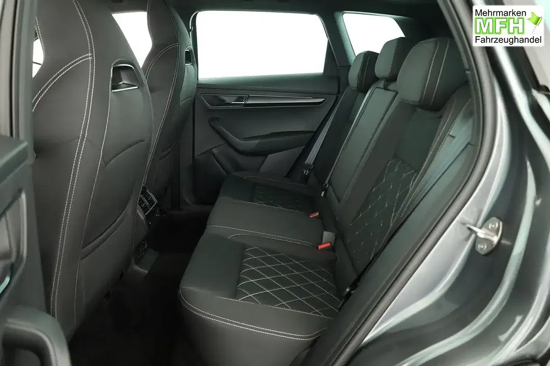Skoda Karoq - Thumbnail 11