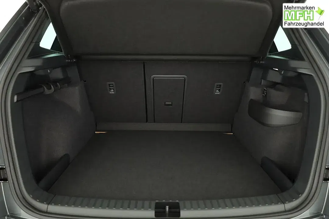 Skoda Karoq - Thumbnail 12