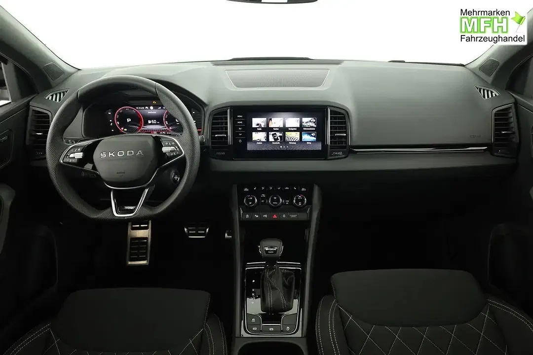 Skoda Karoq - Thumbnail 4