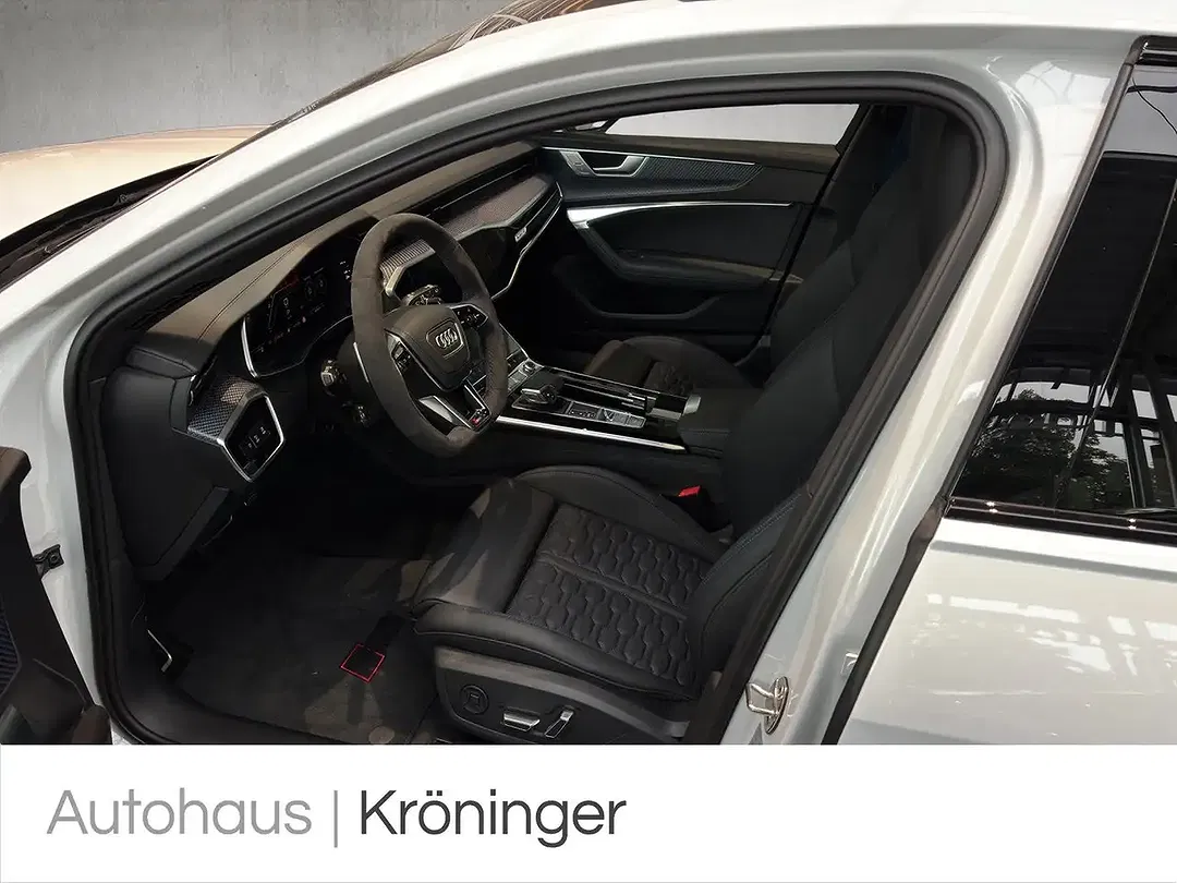 Audi RS6 - Thumbnail 6