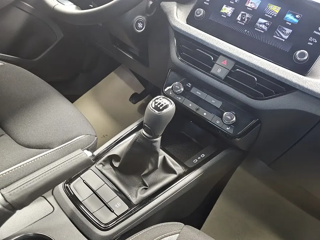 Skoda Kamiq - Thumbnail 9