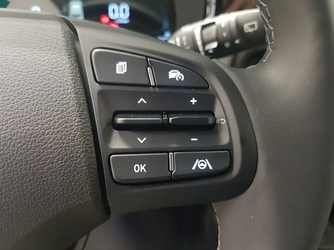 Hyundai i10 - Thumbnail 11