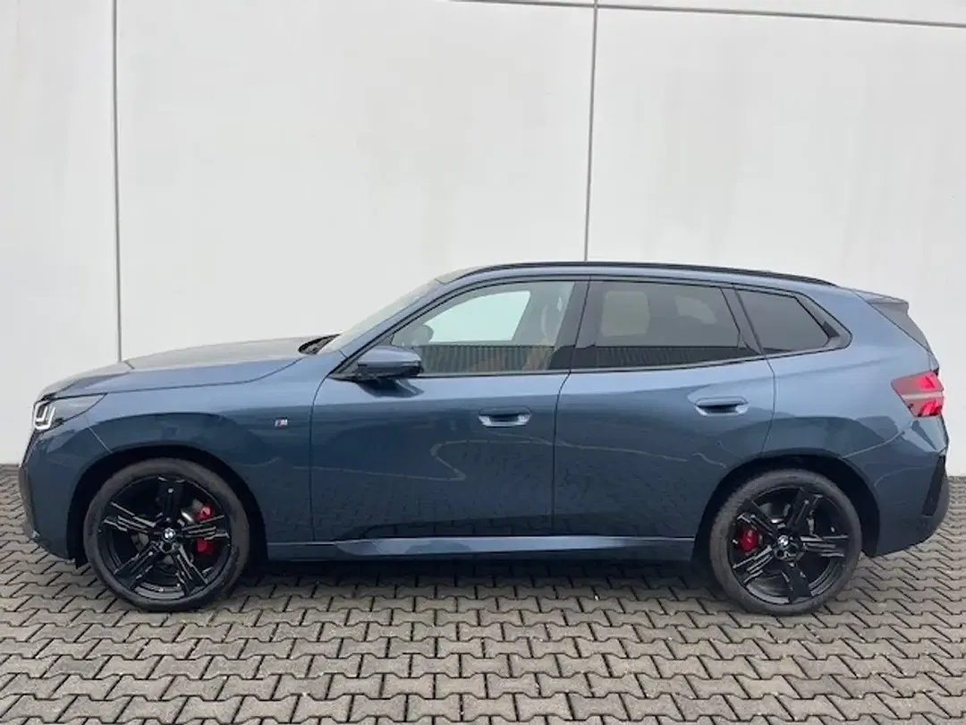 BMW X3 - Thumbnail 3