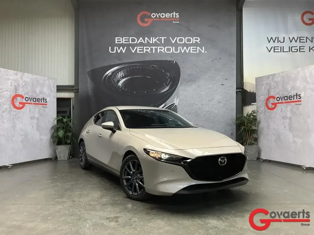 Mazda 3 - Thumbnail 6