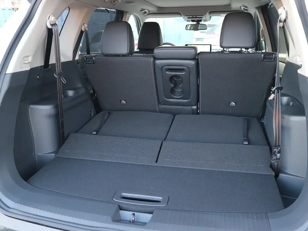 Nissan X-Trail - Thumbnail 26