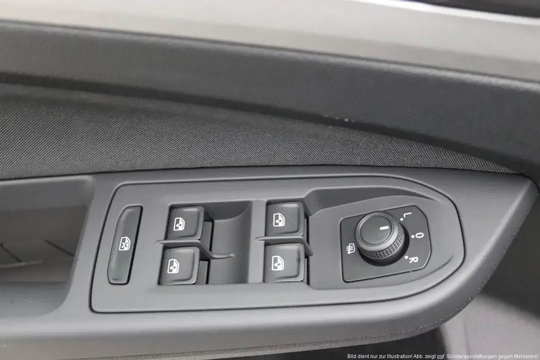Volkswagen Golf Variant - Thumbnail 14