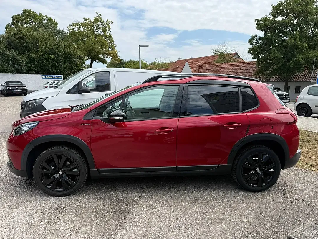 Peugeot 2008 - Thumbnail 2