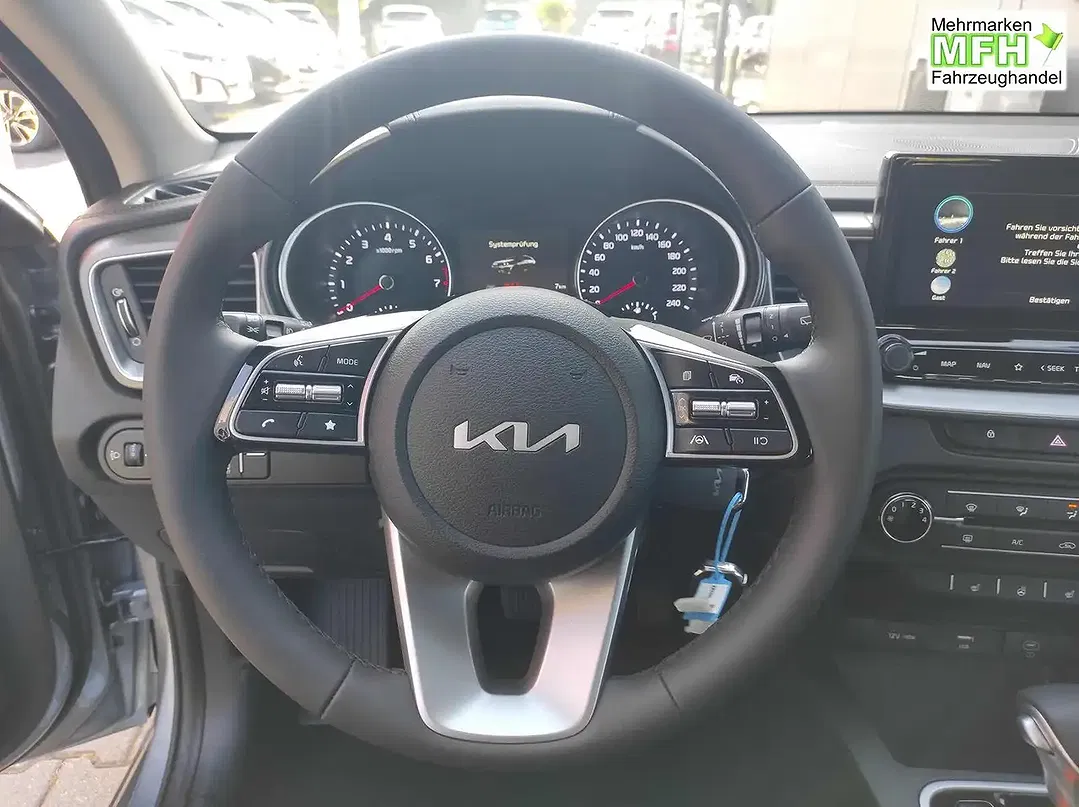 Kia Ceed / cee'd - Thumbnail 10