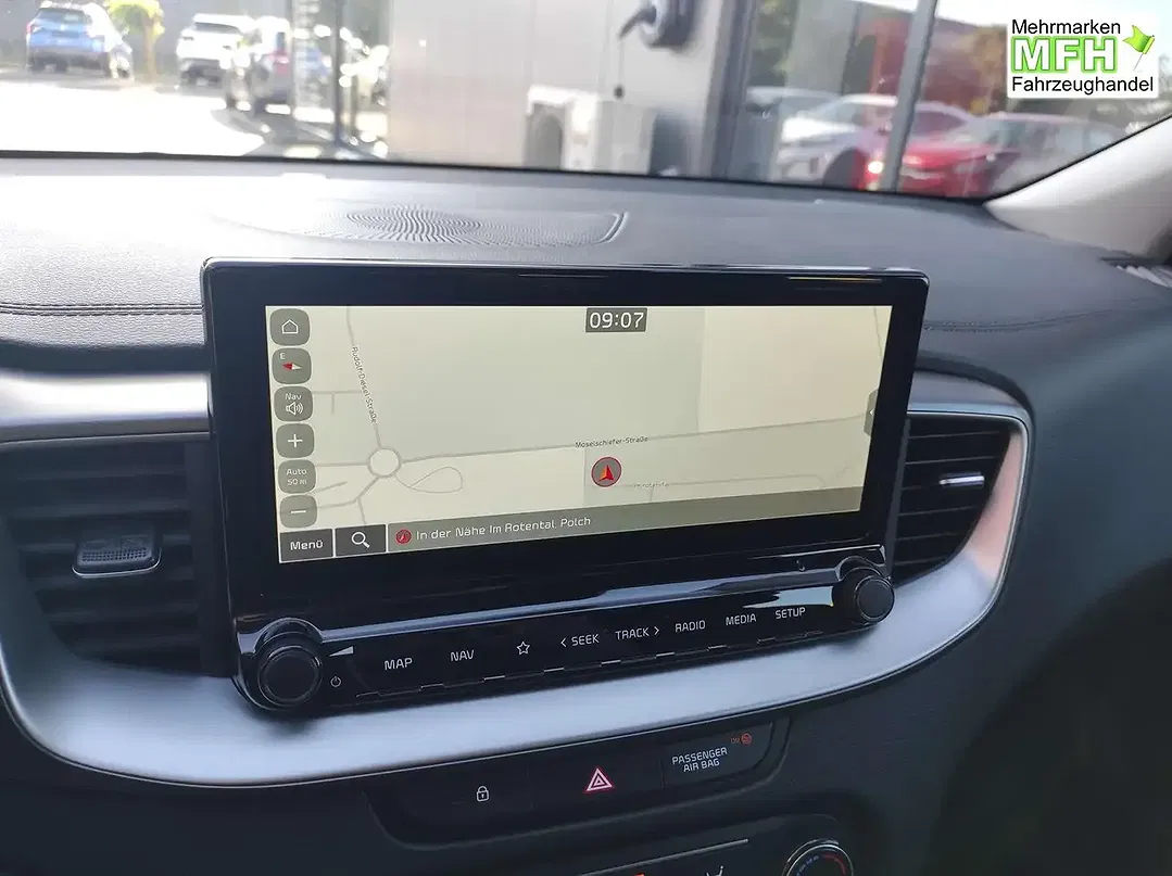 Kia Ceed / cee'd - Thumbnail 11