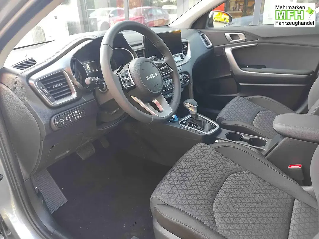 Kia Ceed / cee'd - Thumbnail 8