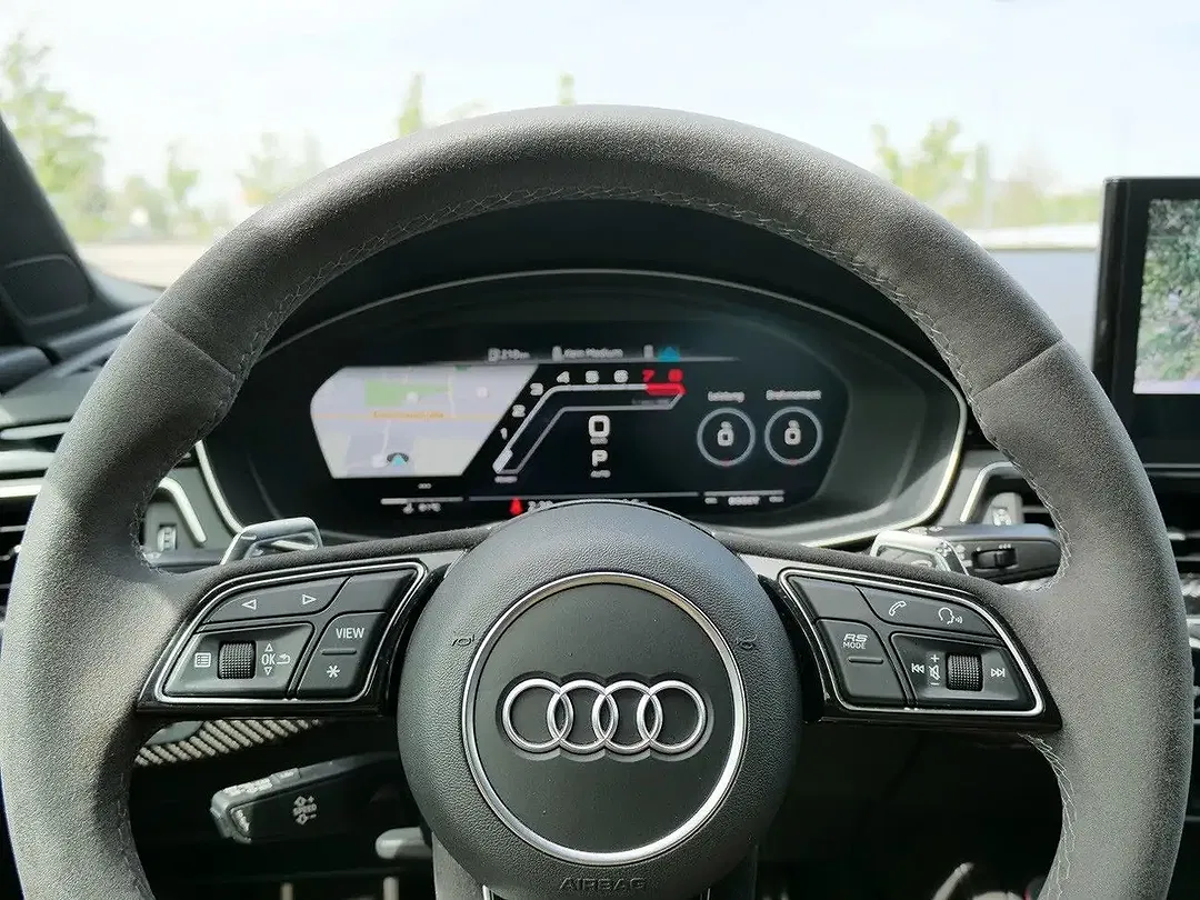 Audi RS5 - Thumbnail 12
