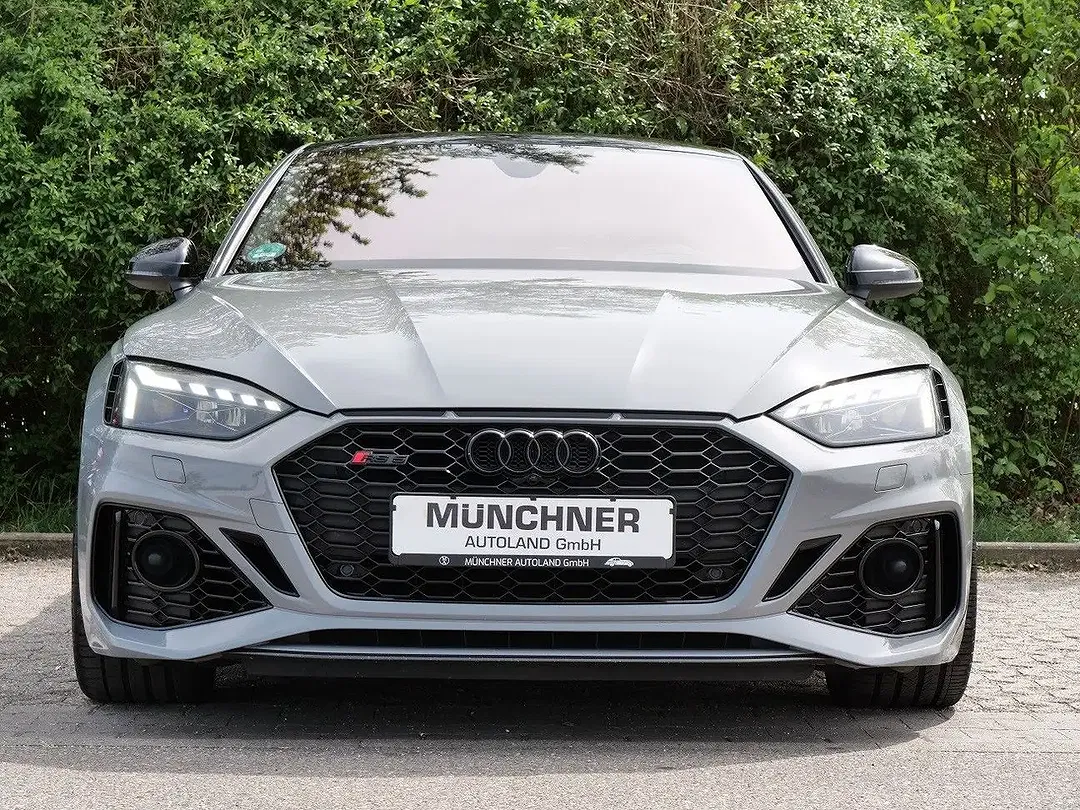 Audi RS5 - Thumbnail 5