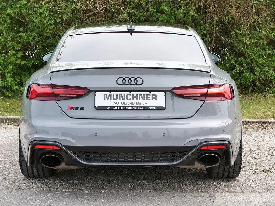 Audi RS5 - Thumbnail 8