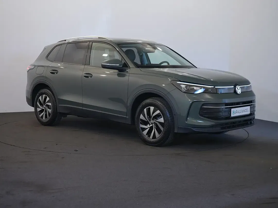 Volkswagen Tiguan - Thumbnail 3