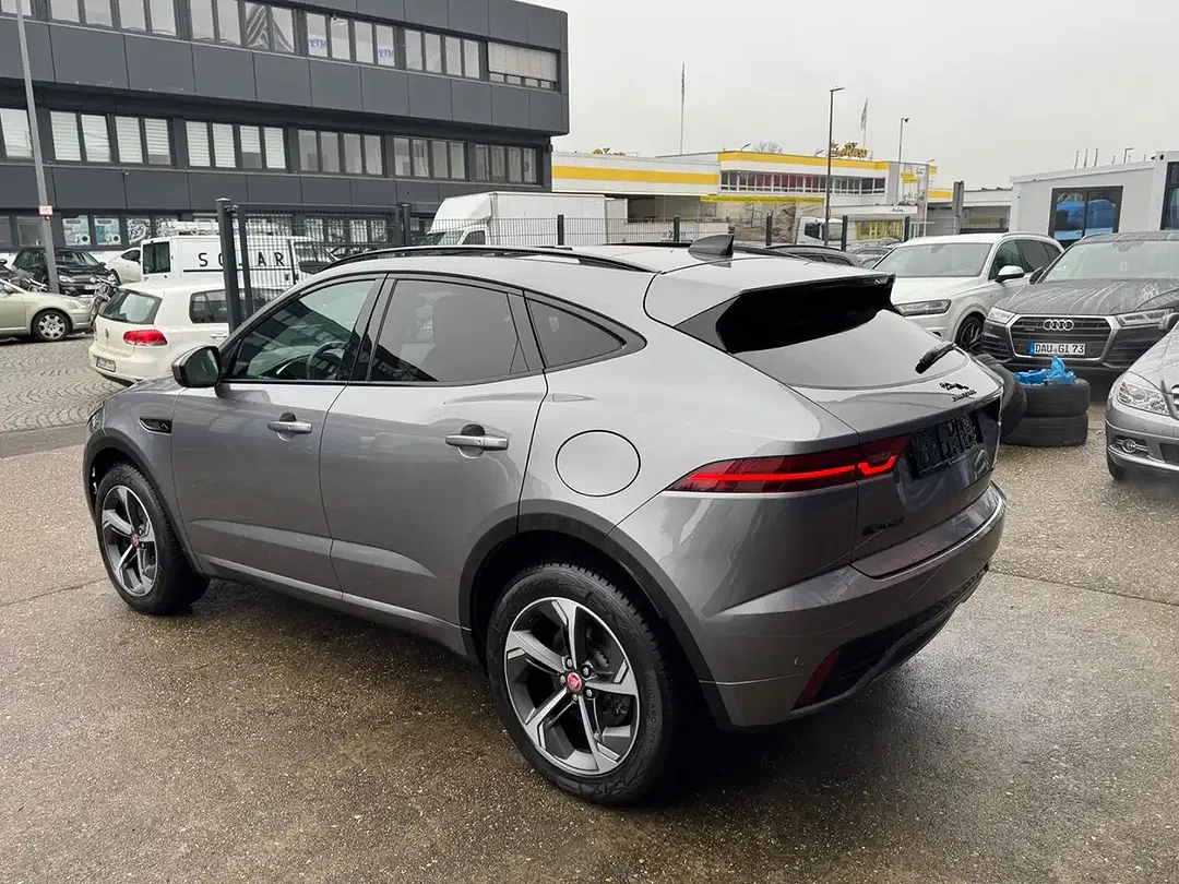 Jaguar E-Pace - Thumbnail 7
