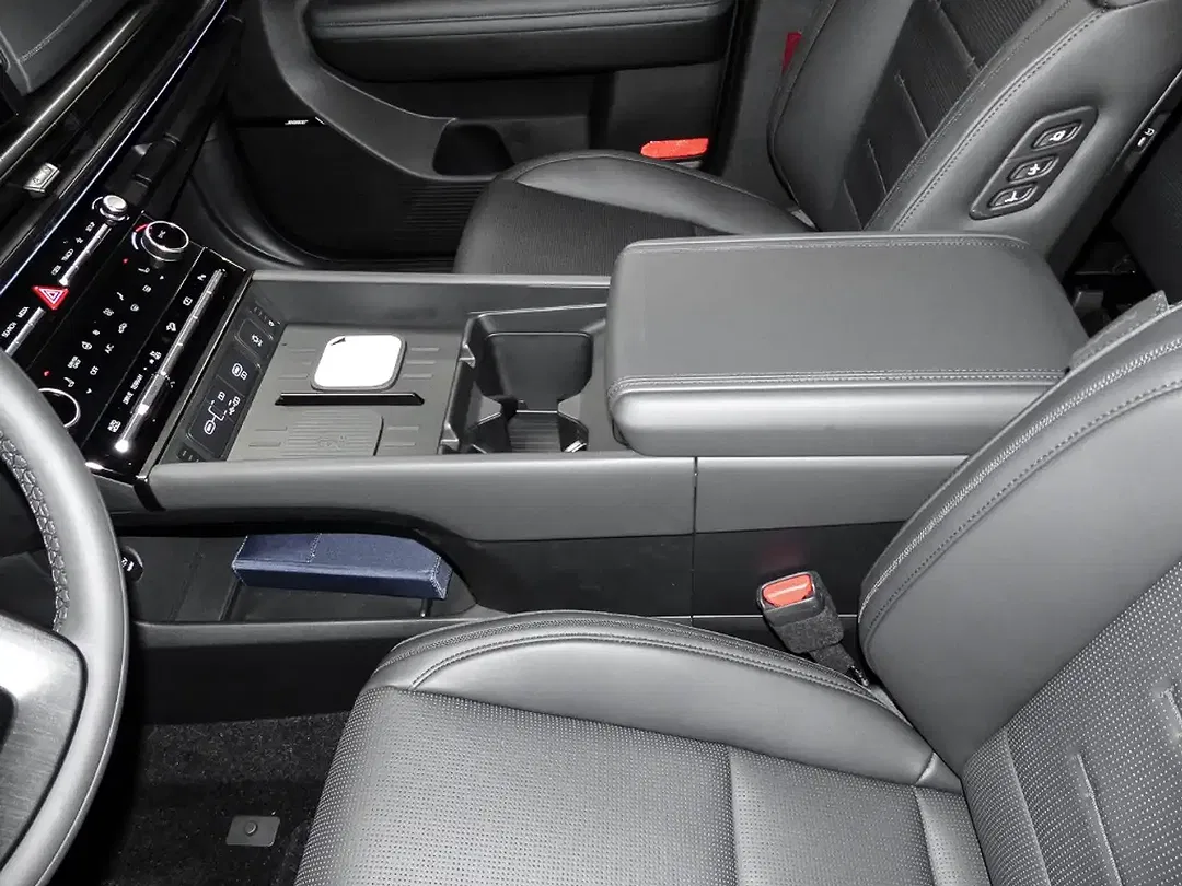Hyundai SANTA FE - Thumbnail 11