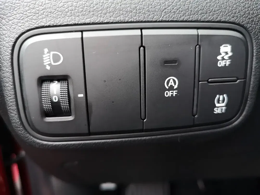Hyundai i20 - Thumbnail 13