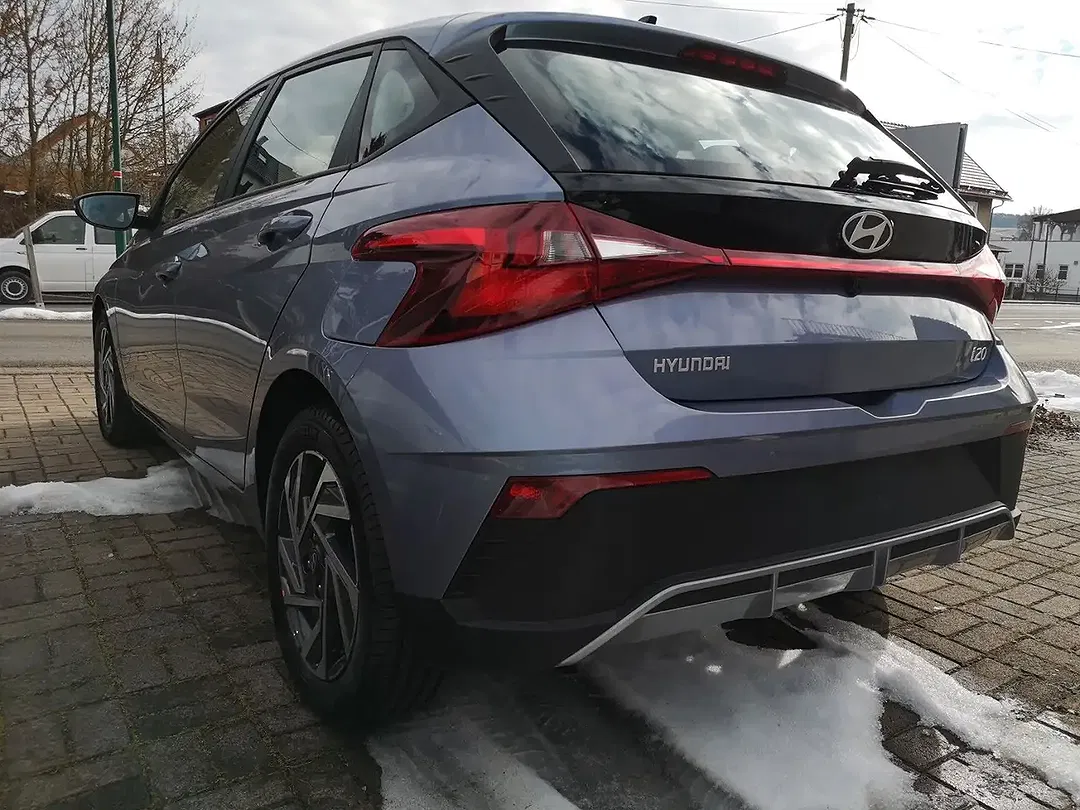 Hyundai i20 - Thumbnail 4