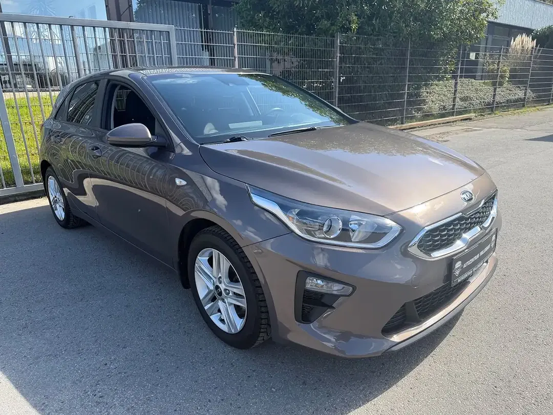 Kia Ceed / cee'd - Thumbnail 3