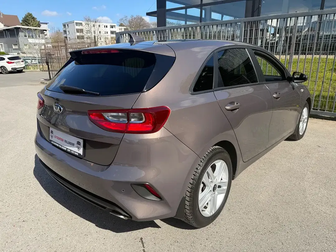 Kia Ceed / cee'd - Thumbnail 7