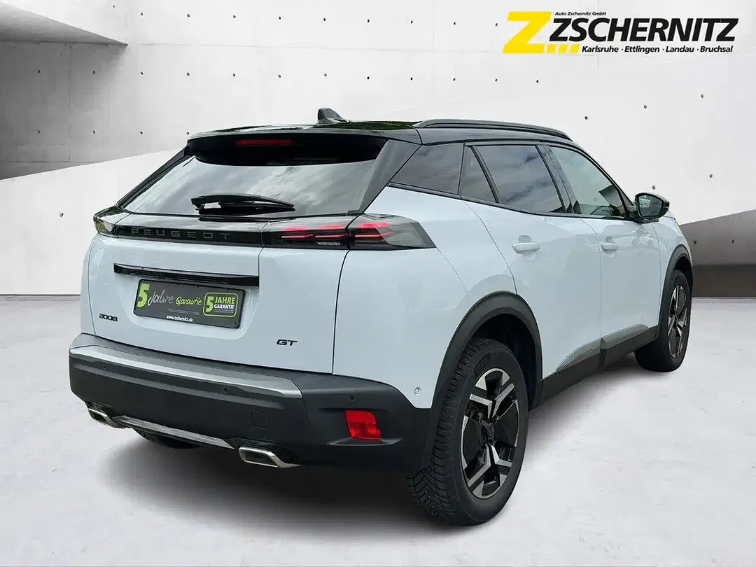 Peugeot 2008 - Thumbnail 3